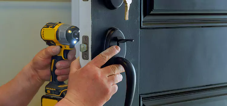 Locksmith Emergency Service Green