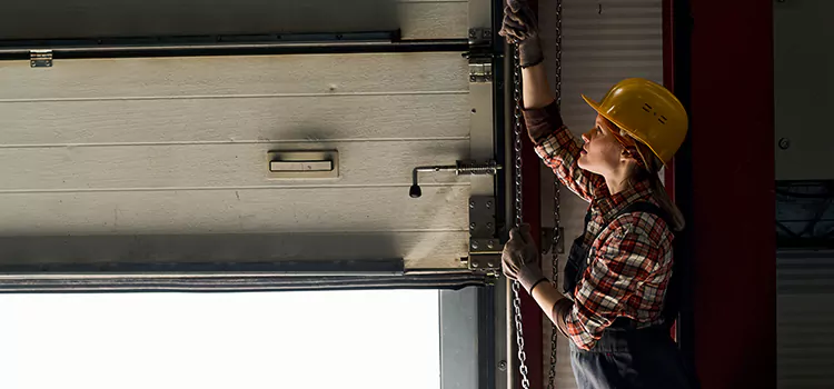 Addressing Common Garage Door Stoppage Issues in Green, OH