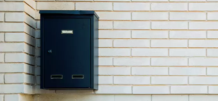 Mailbox Lock Repair Green