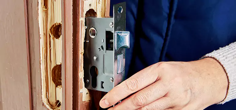 Garage Door Lock Replacement Green