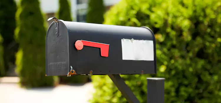Secure Mailboxes for Packages Green