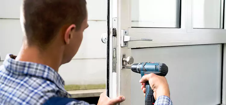 Experienced and Reliable Technicians Green