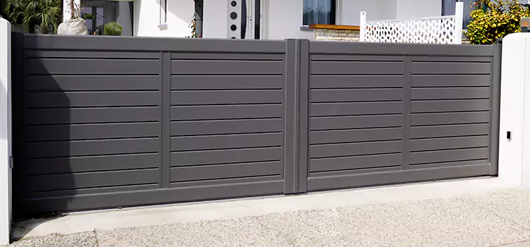 Automatic Gate Fence Green